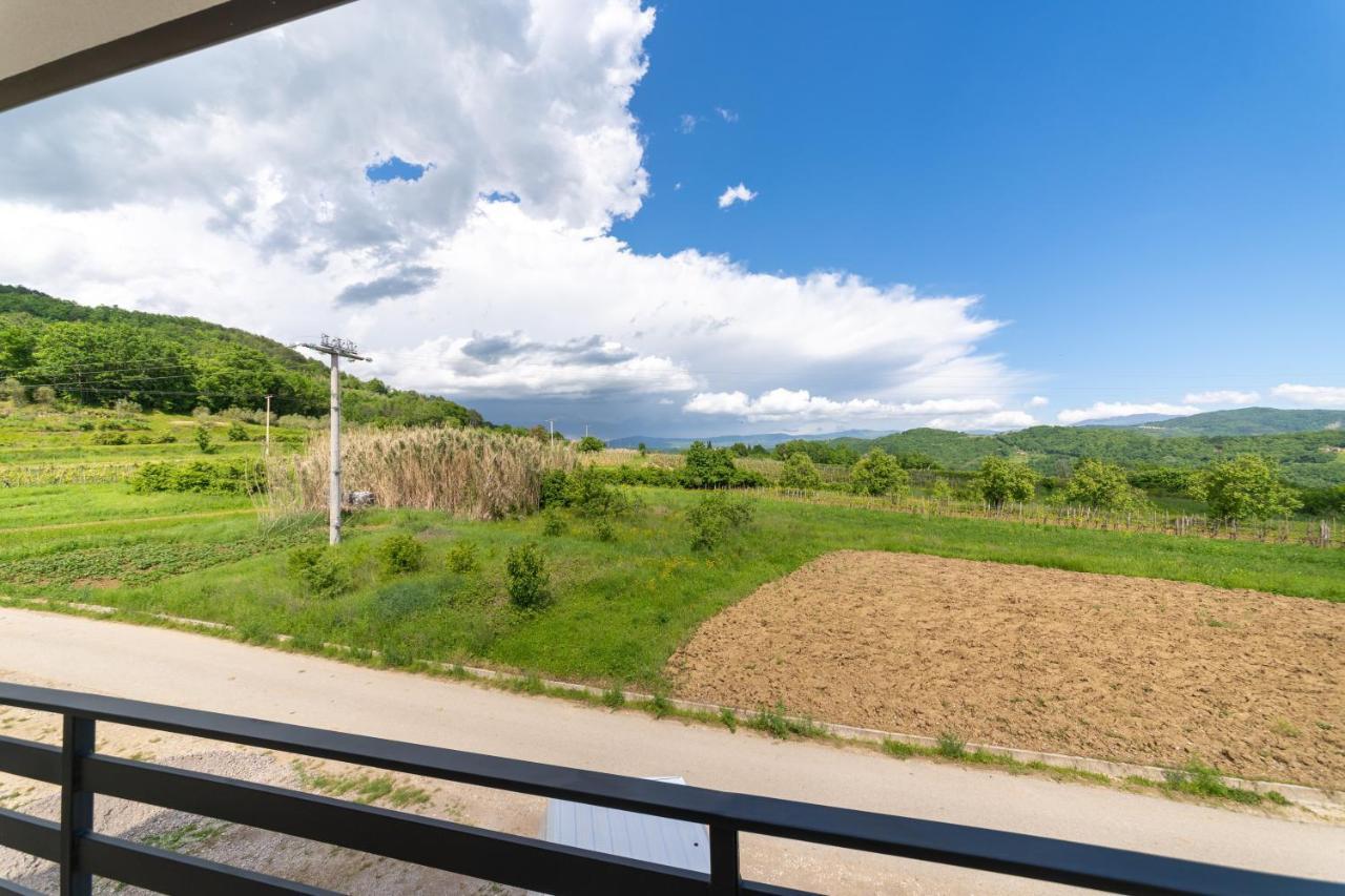 בוזט Villa Butoniga Nature מראה חיצוני תמונה